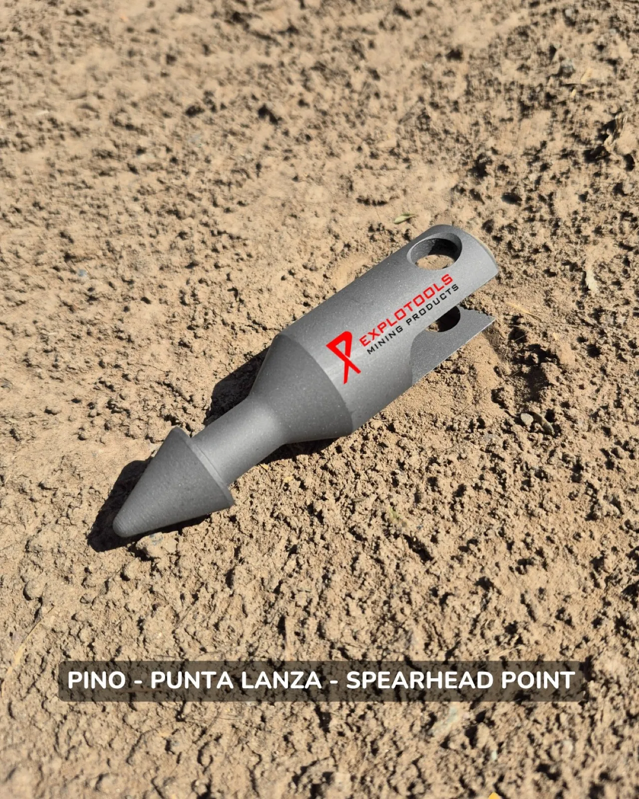 Pino lança (spearhead point)